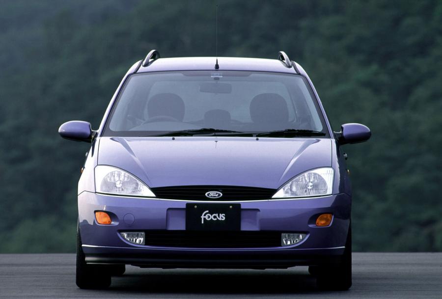  Ford Focus Wagon 1999 года  (фото 68 из 75)